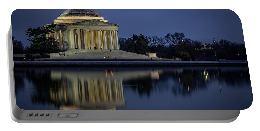Usa Portable Battery Charger featuring the photograph Jefferson reflecting by Framing Places