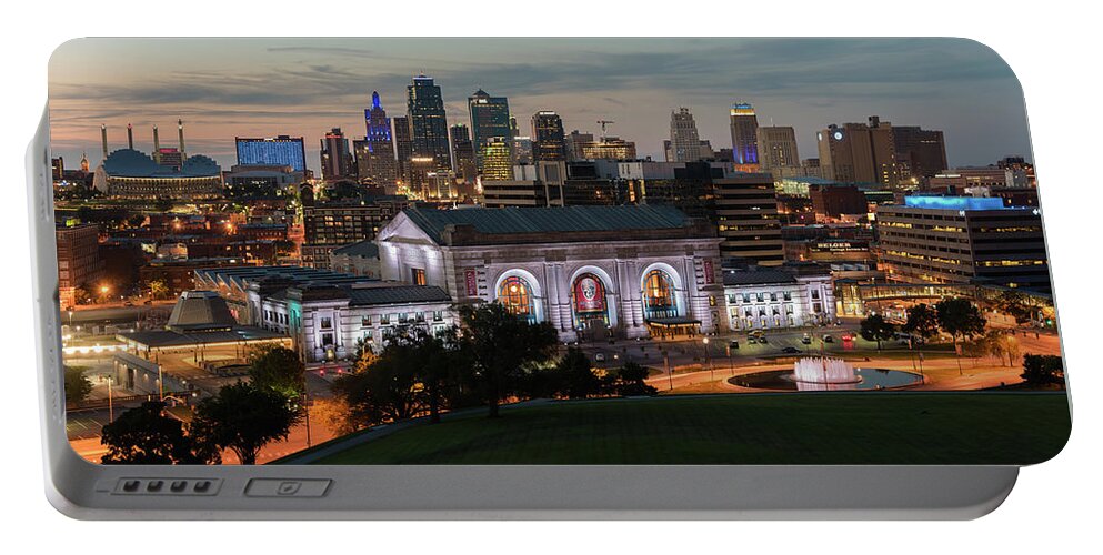 Kansas City Portable Battery Charger featuring the photograph Kansas City Summer Sunset by Ryan Heffron