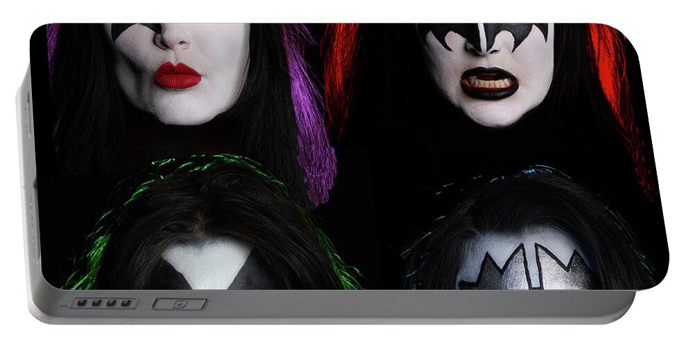 Kiss Portable Battery Charger featuring the photograph Kiss by Steven Loosli