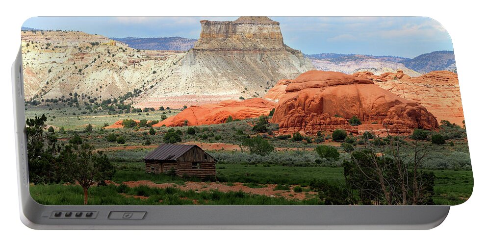 Utah Portable Battery Charger featuring the photograph Kodachrome Cabin - Grand Staircase Escalante by Brett Pelletier
