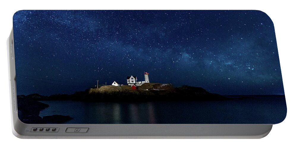 Milky Way Portable Battery Charger featuring the photograph Light up Nubble Lighthouse by Darryl Hendricks