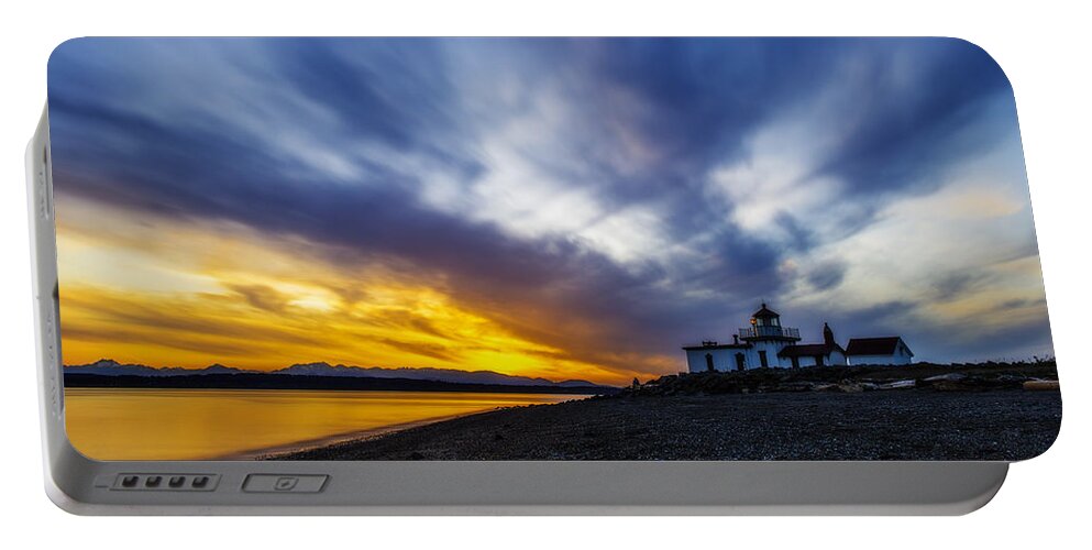 Outdoor Portable Battery Charger featuring the photograph Lighthouse Sunset by Pelo Blanco Photo