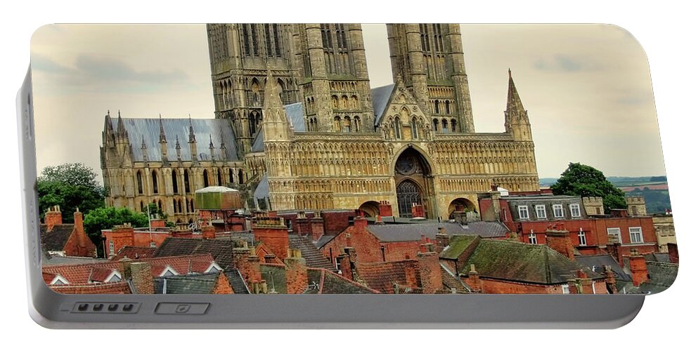 Lincoln Cathedral Portable Battery Charger featuring the photograph Lincoln Cathedral by Linsey Williams