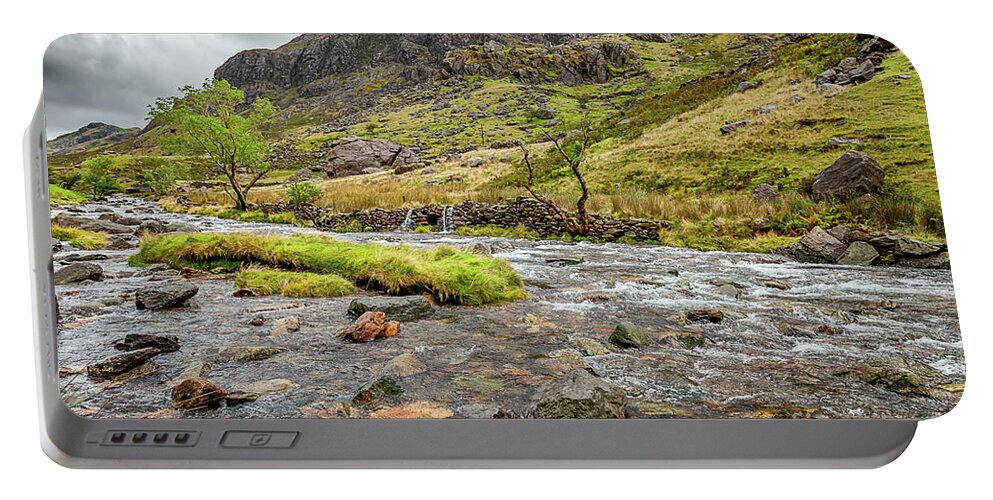 Llanberis Pass Portable Battery Charger featuring the photograph Llanberis Pass Snowdonia by Adrian Evans