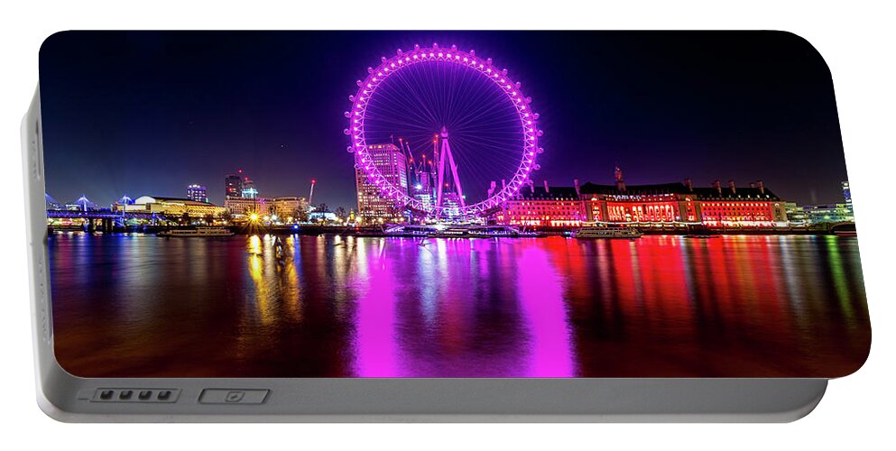 Cityscape Portable Battery Charger featuring the photograph London Eye with Love by Andrew Lalchan
