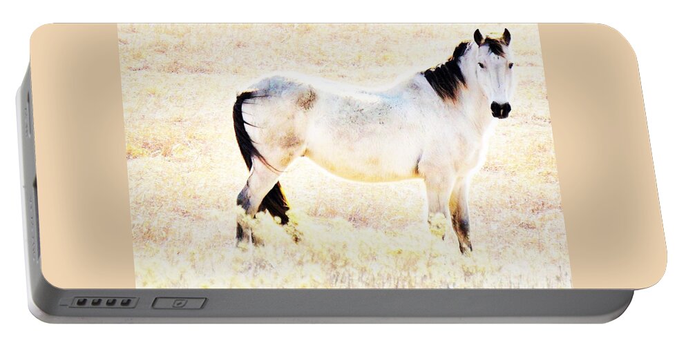 Horse Portable Battery Charger featuring the photograph Looking Good by Merle Grenz
