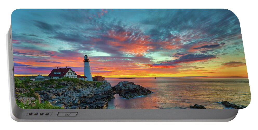 Maine Portable Battery Charger featuring the photograph Maine The Way by Juergen Roth