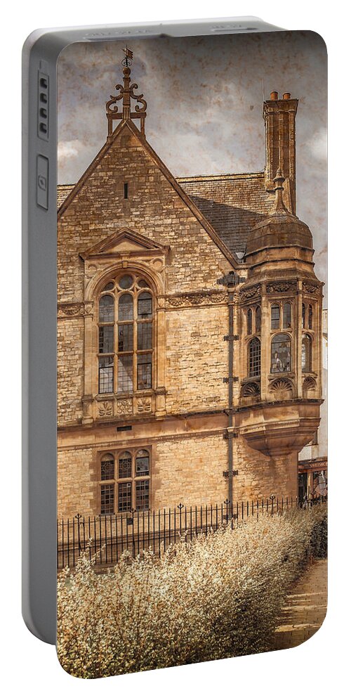 England Portable Battery Charger featuring the photograph Oxford, England - Merton Street by Mark Forte