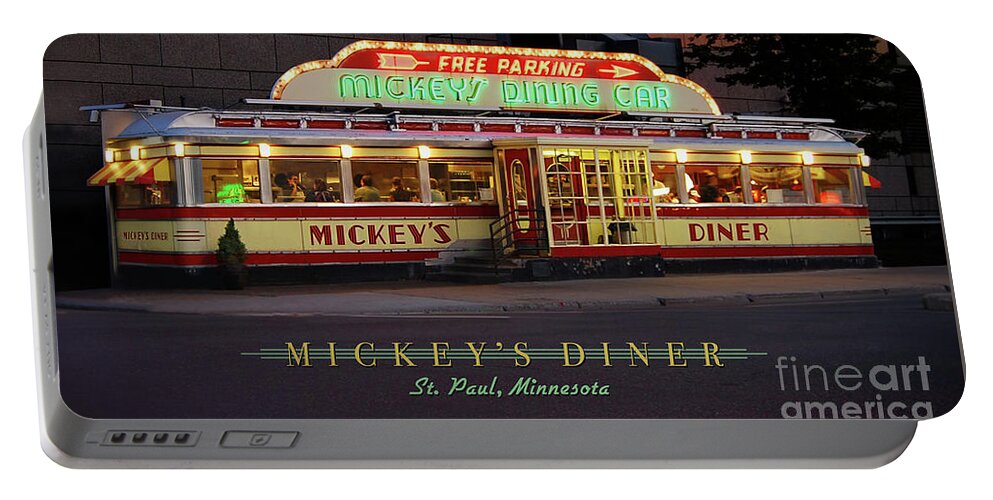 Mickey's Portable Battery Charger featuring the photograph Mickey's Diner, St. Paul by Ron Long