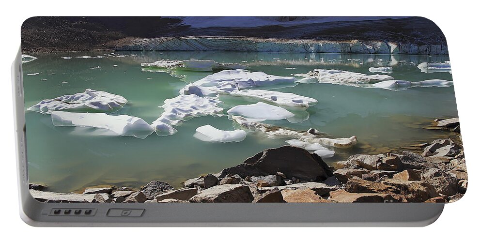 Mount Edith Cavell Portable Battery Charger featuring the photograph Mini Icebergs by Teresa Zieba