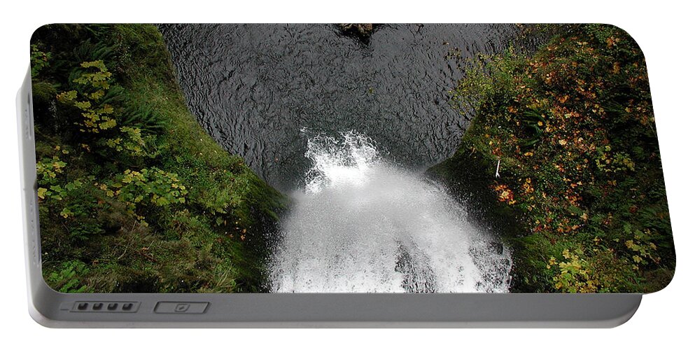 Multnomah Falls Portable Battery Charger featuring the photograph Multnomah Falls - 4 by DArcy Evans