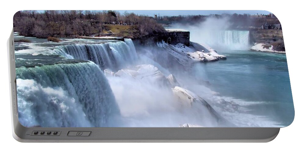 Niagara Falls Portable Battery Charger featuring the photograph Niagara Falls by Elizabeth Dow
