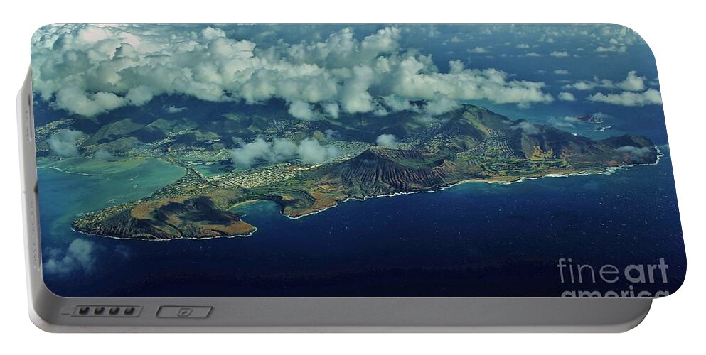 Oahu Portable Battery Charger featuring the photograph Oahu's South Shore by Craig Wood
