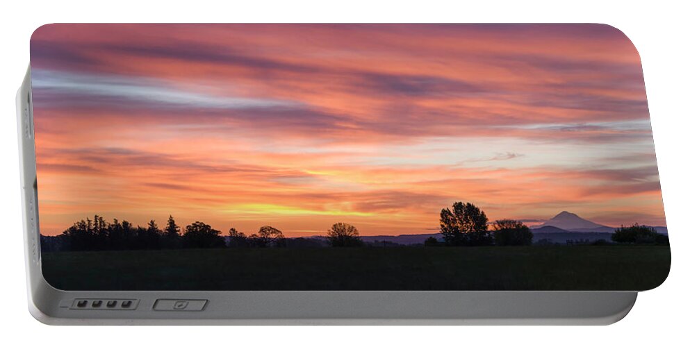 Mountains Portable Battery Charger featuring the photograph Oregon Sunrise by Steven Clark