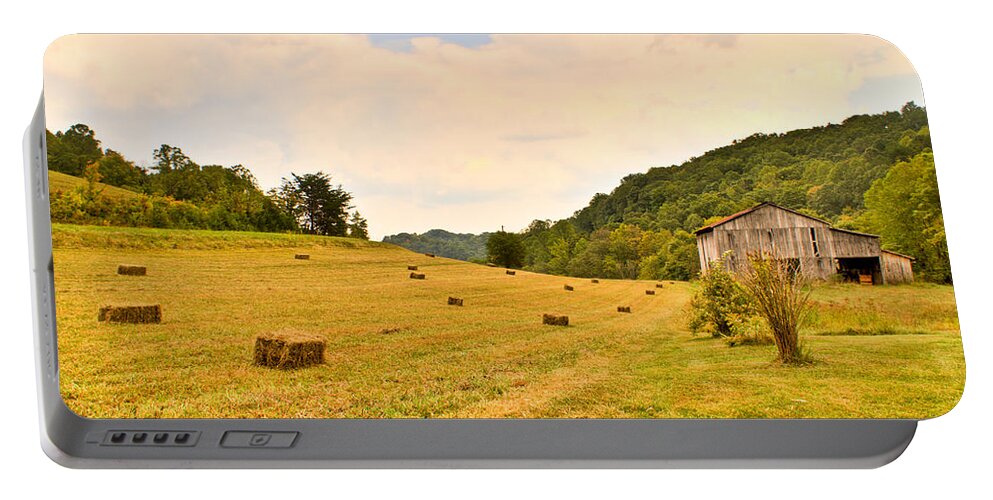 Pastorial Portable Battery Charger featuring the photograph Pastorial Framland in Kentucky by Douglas Barnett