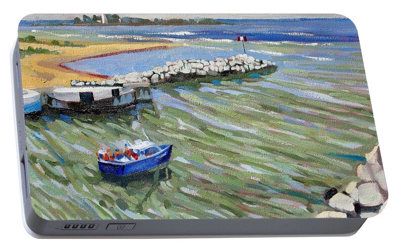 909 Portable Battery Charger featuring the painting Peerlessly Outbound by Phil Chadwick