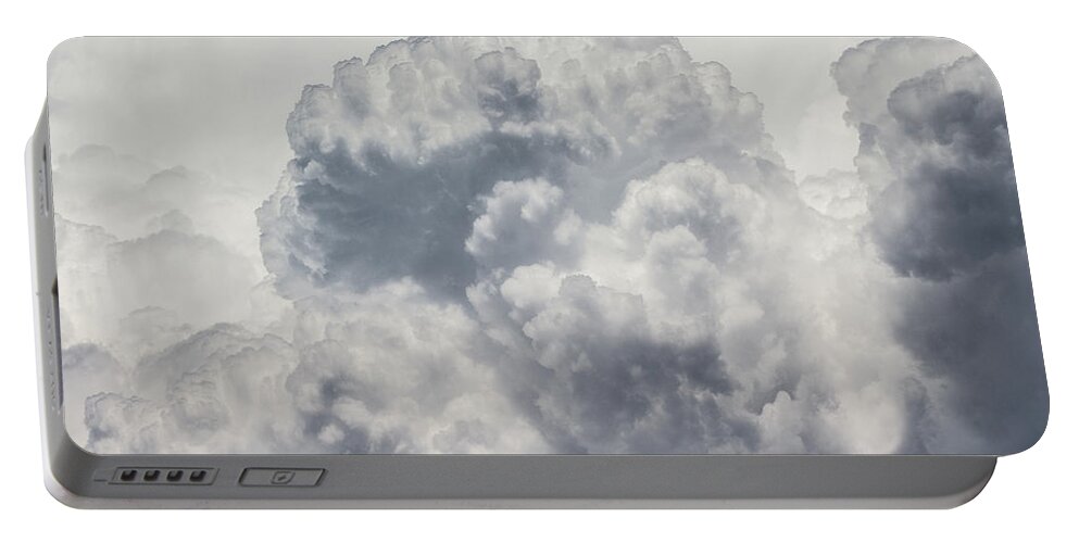 Cumulonimbus Cloud Portable Battery Charger featuring the photograph Popcorn Cloud by Tracey Rees