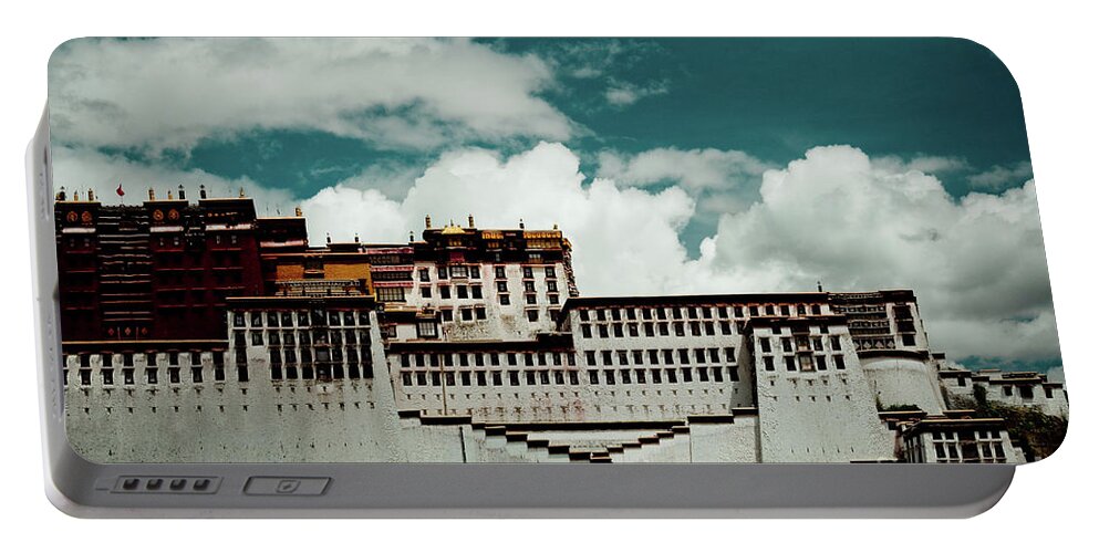 Tibet Portable Battery Charger featuring the photograph Potala Palace, fragment. Lhasa, Tibet. Yantra.lv by Raimond Klavins