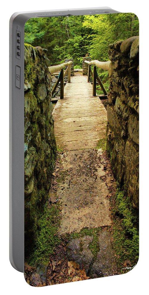 Prospective Portable Battery Charger featuring the photograph Prospective Memorial Bridge by Harry Moulton