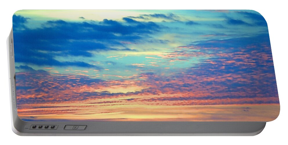 Beach Portable Battery Charger featuring the photograph Psychedelic by Newwwman