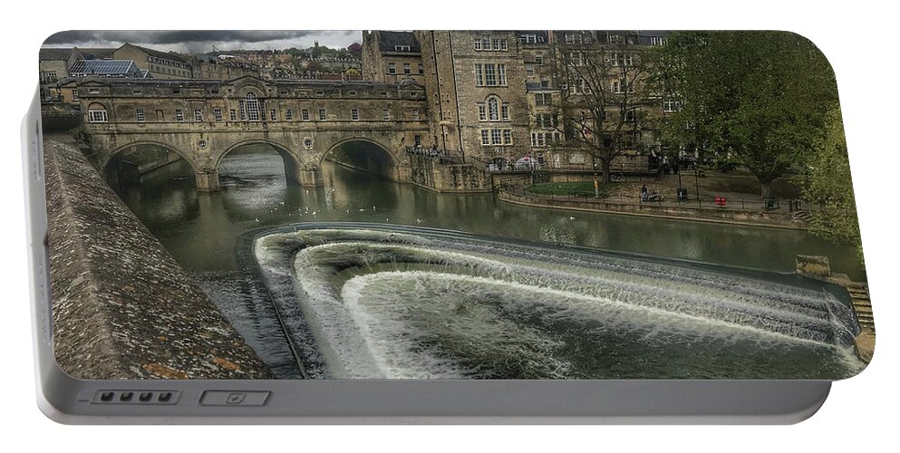 Pulteney Bridge Portable Battery Charger featuring the photograph Pulteney Bridge by Pat Moore