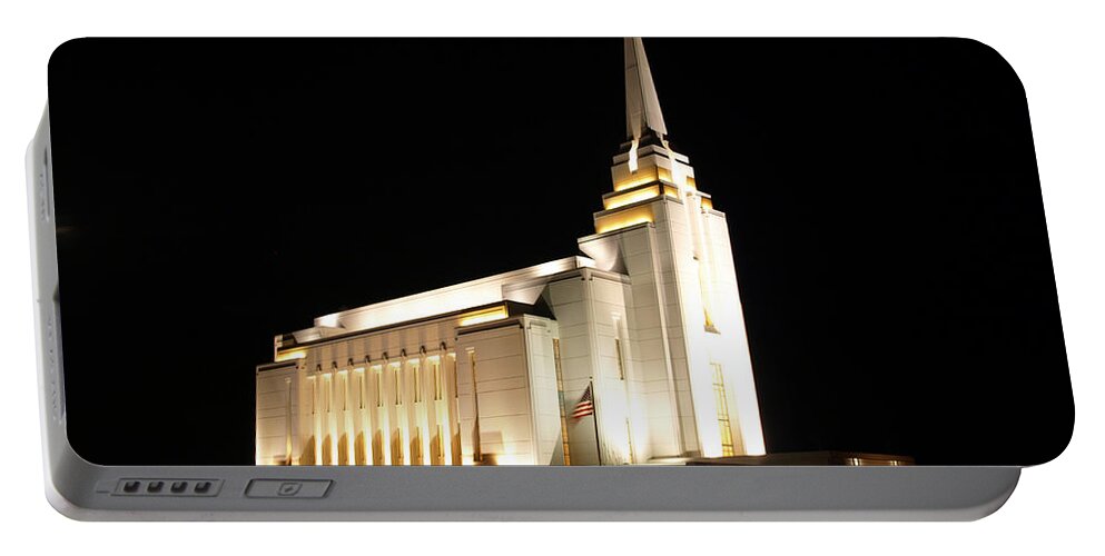 Lds Portable Battery Charger featuring the photograph Rexburg Temple Light In The Night by DeeLon Merritt