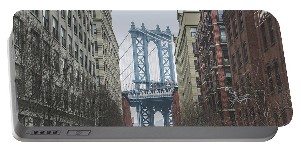 Nyc Portable Battery Charger featuring the photograph Road to Manhattan by Jimmy McDonald