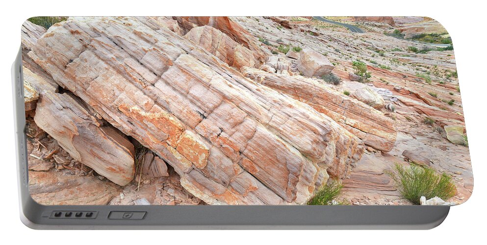 Valley Of Fire State Park Portable Battery Charger featuring the photograph Roadside Sandstone in Valley of Fire by Ray Mathis
