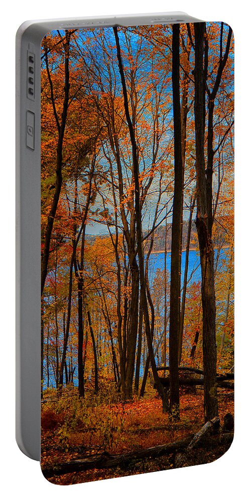Round Valley State Park Portable Battery Charger featuring the photograph Round Valley State Park 5 by Raymond Salani III