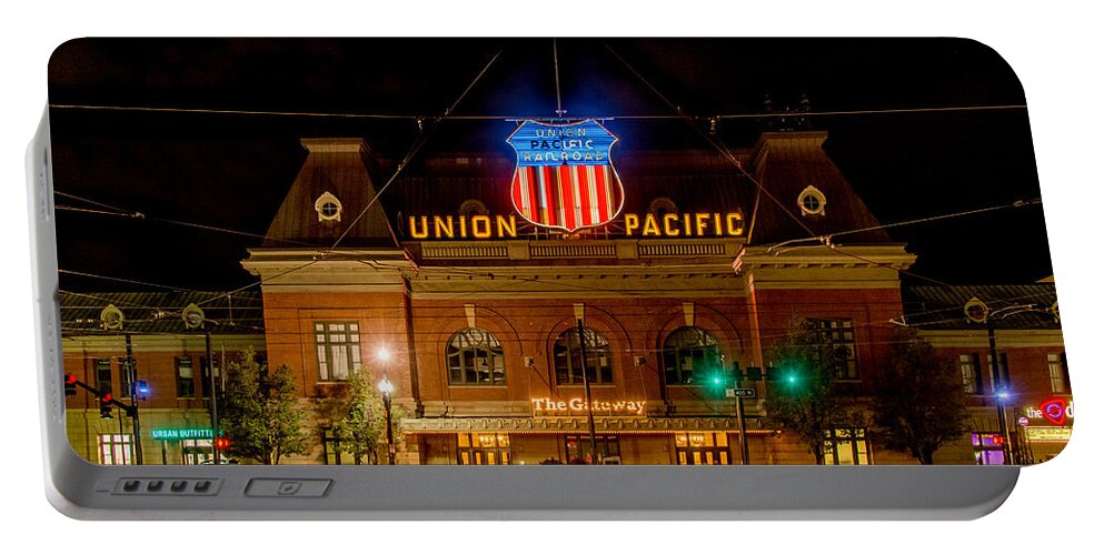 City Portable Battery Charger featuring the photograph Salt Lake City Union Pacific Depot by Paul LeSage