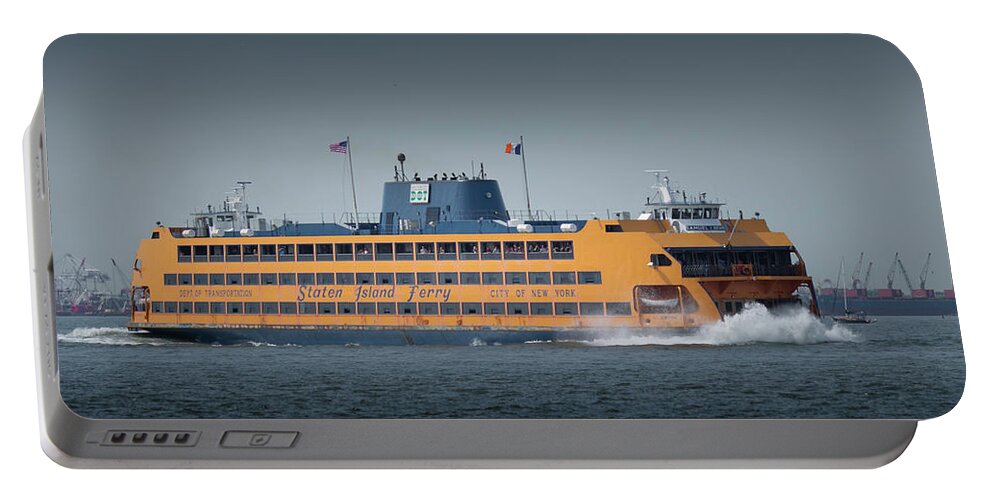 Staten Island Ferry Portable Battery Charger featuring the photograph Samuel I. Newhouse Ferry by Kenneth Cole