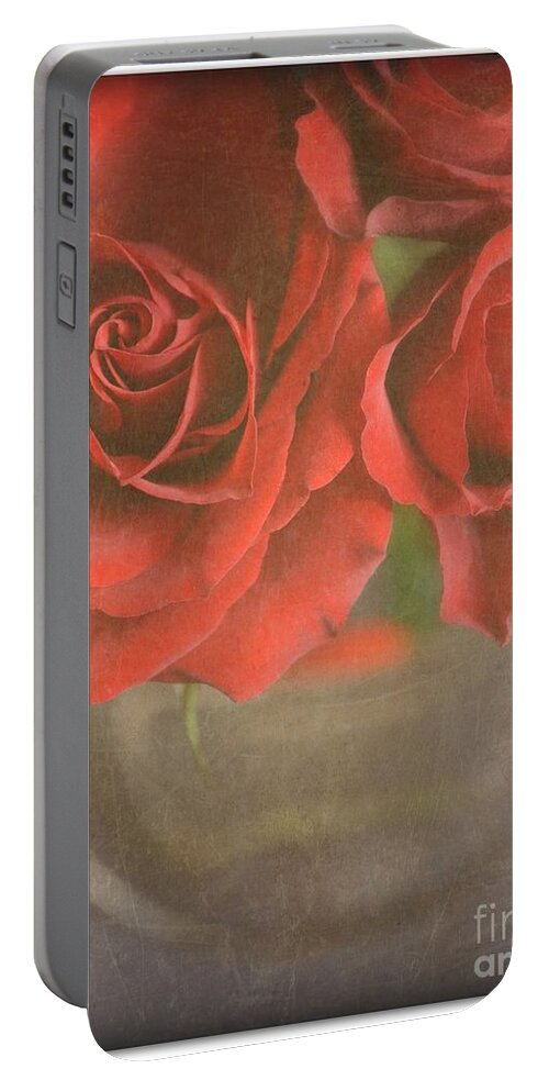 Roses Portable Battery Charger featuring the photograph Scarlet Roses by Lyn Randle