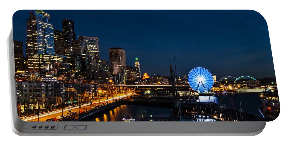 Skyscraper Portable Battery Charger featuring the photograph Seattle Waterfront by Pelo Blanco Photo