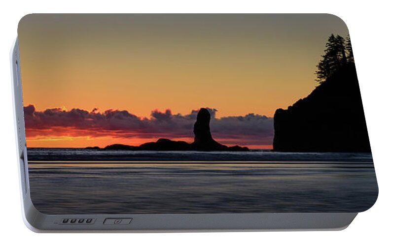 Second Beach Portable Battery Charger featuring the photograph Second Beach Silhouettes by Dan Mihai