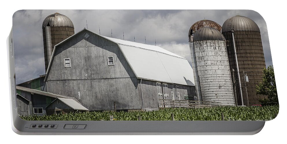 Barn Portable Battery Charger featuring the photograph Silos Standing by Joann Long