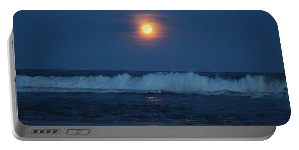 Snow Moon Portable Battery Charger featuring the photograph Snow Moon Ocean Waves by Robert Banach