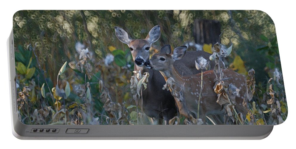 Animals Portable Battery Charger featuring the photograph Special Moment by Ernest Echols