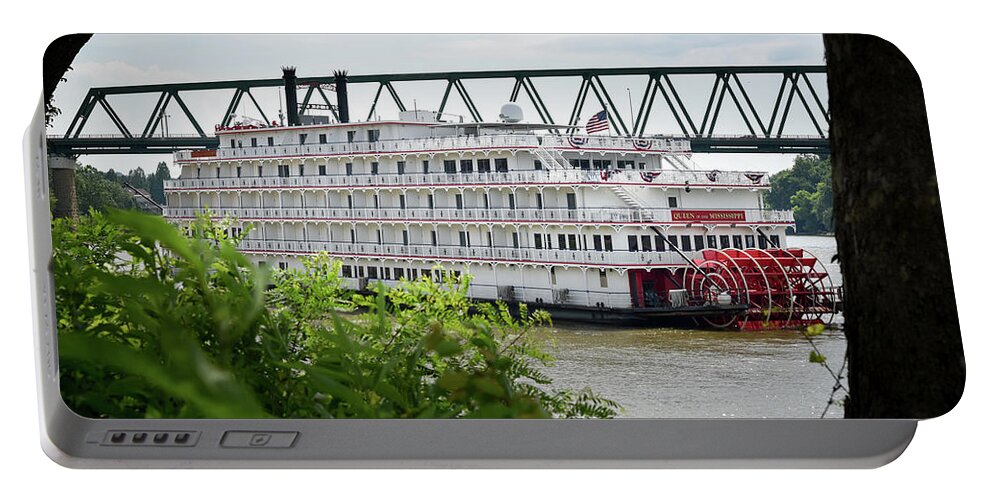 Queen Of The Mississippi Portable Battery Charger featuring the photograph Spotting the Queen by Holden The Moment