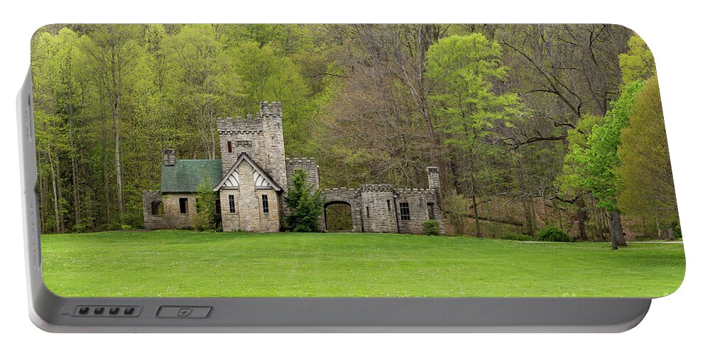 Cleveland Portable Battery Charger featuring the photograph Squires Castle by Paul Quinn