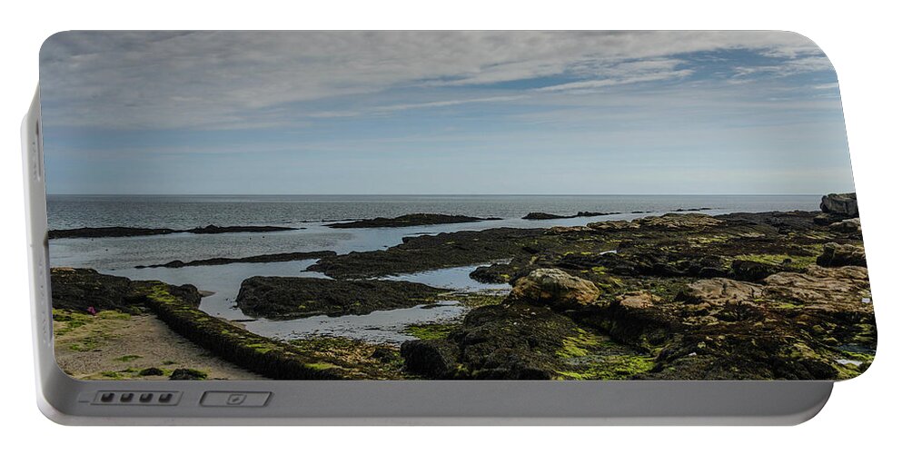 Coast Portable Battery Charger featuring the photograph St Andrews Beauty by Elvis Vaughn