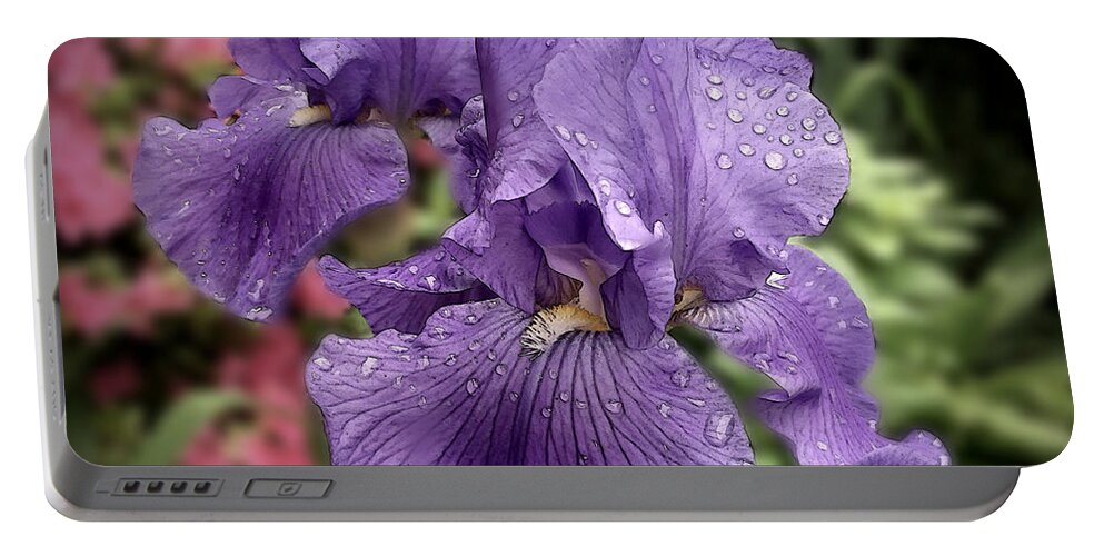 Iris Portable Battery Charger featuring the photograph Standing Out From the Crowd by Sherry Hallemeier