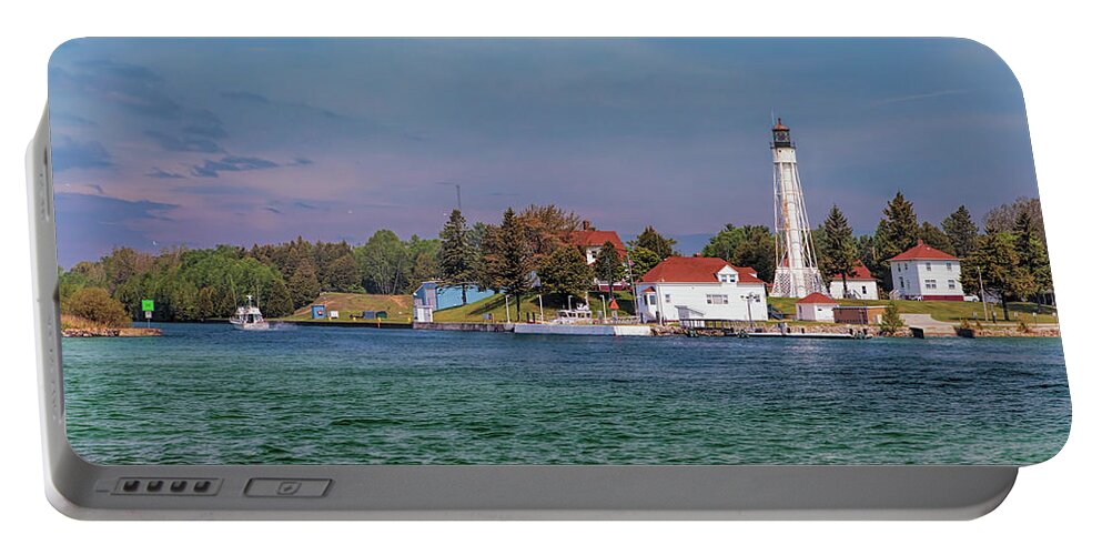 Lighthouse Portable Battery Charger featuring the photograph Sturgeon Bay Ship Canal Light Tower by Susan Rissi Tregoning