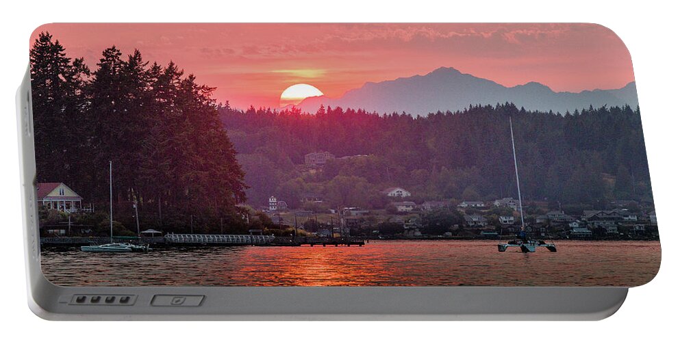 Olympic Mountains Portable Battery Charger featuring the photograph Summer Sunset over Yukon Harbor.2 by E Faithe Lester