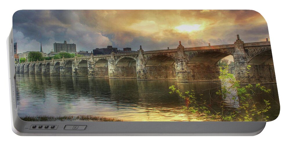 Harrisburg Portable Battery Charger featuring the photograph Sunrise Over Market by Lori Deiter