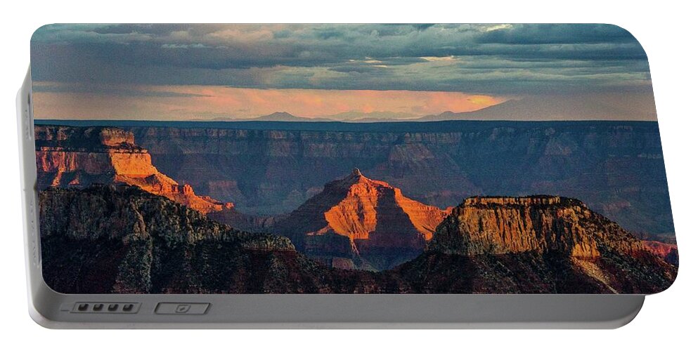 Grand Canyon Portable Battery Charger featuring the photograph Sunset lights Angels Gate by Gaelyn Olmsted