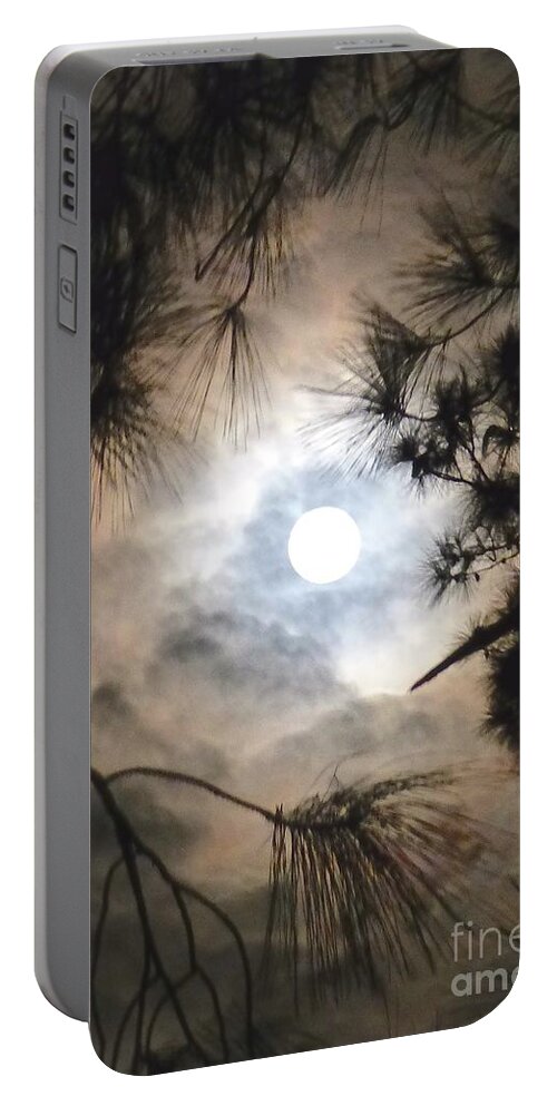 Moon Portable Battery Charger featuring the photograph Supermoon November 14 2016 by Jean Wright