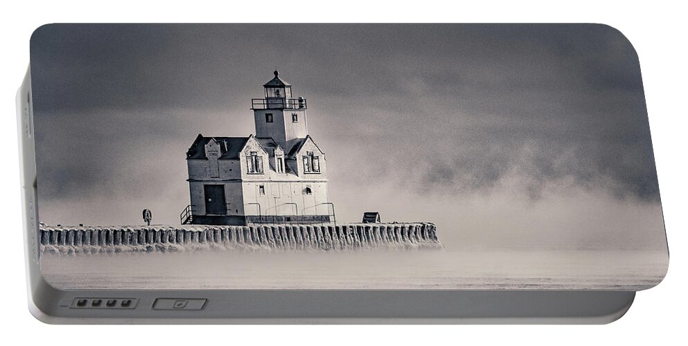 Lighthouse Portable Battery Charger featuring the photograph The Coldest Lonely by Bill Pevlor