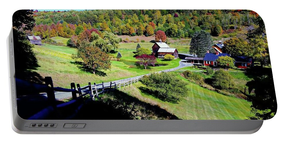 United States Portable Battery Charger featuring the photograph The Fall Colors of Sleepy Hollow by Joseph Hendrix