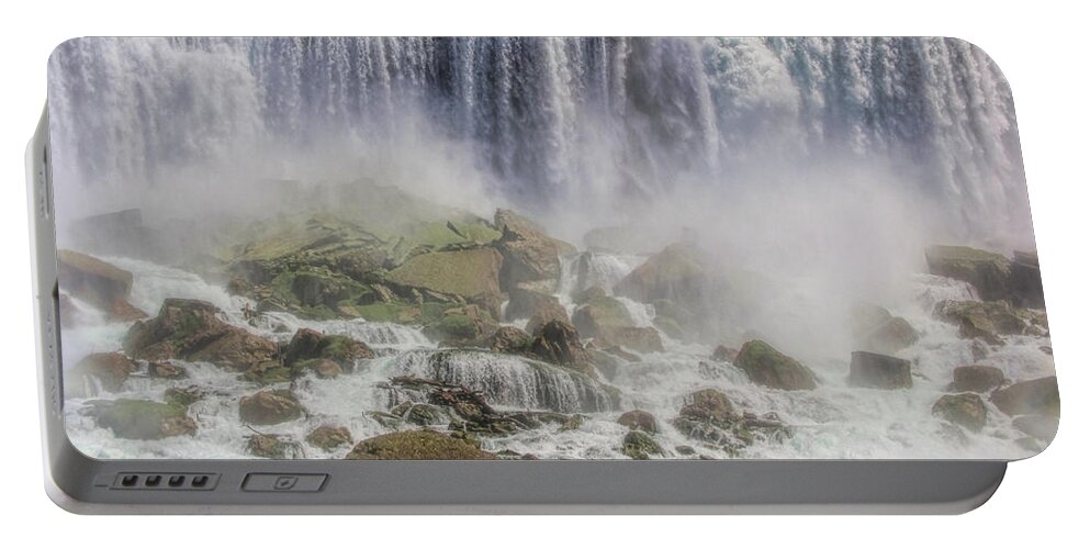 Waterfalls Portable Battery Charger featuring the photograph The great Niagara by Tammy Espino