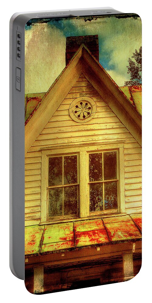 House Portable Battery Charger featuring the photograph This Old House by Mike Eingle